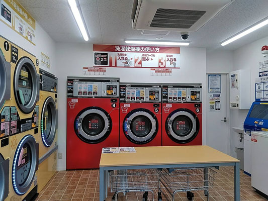 コインランドリー/ピエロ247号稲毛海岸店 店内