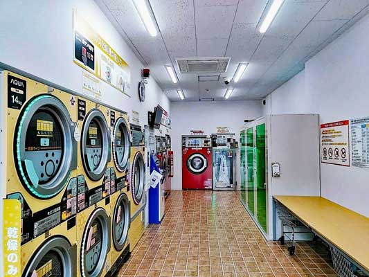 コインランドリー/ピエロ343号柿の木台店 店内