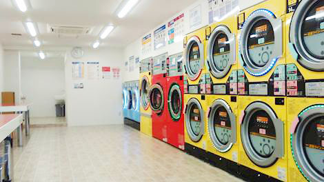 コインランドリー/ピエロ96号南加瀬店 店内
