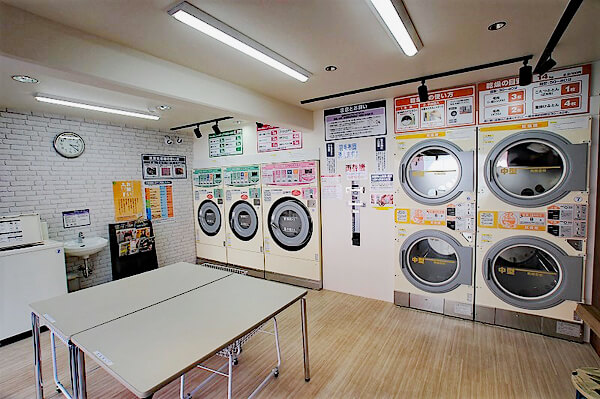 店内の様子2