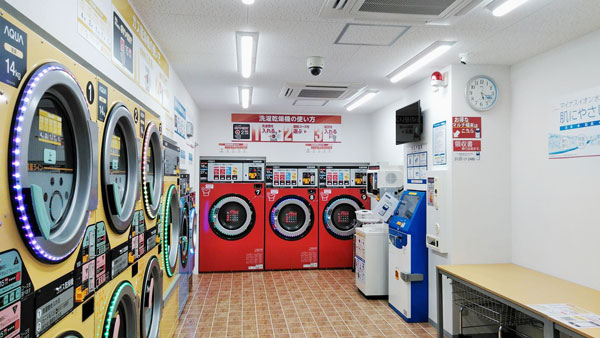 コインランドリー/ピエロ269号高柳店 店内