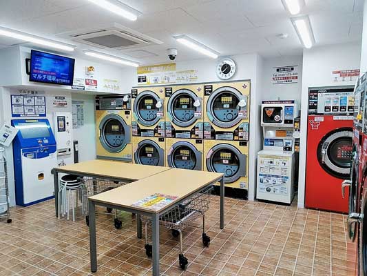 コインランドリー/ピエロ310号今福南店 店内