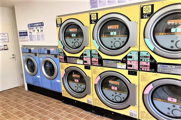 コインランドリー/ピエロ39号上大久保店 店内