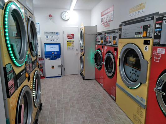 コインランドリー/ピエロ171号扇橋店 店内