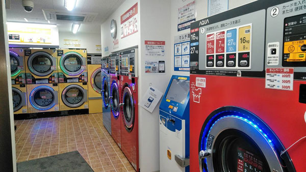 コインランドリー/ピエロ217号成田東店 店内