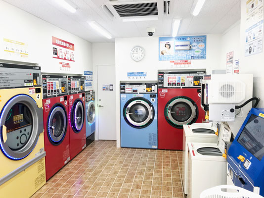 コインランドリー/ピエロ238号東陽店 店内