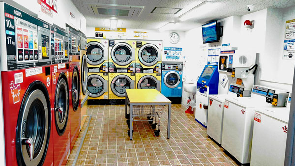 コインランドリー/ピエロ282号世田谷区船橋店 店内